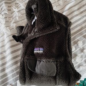 Black Patagonia Vest